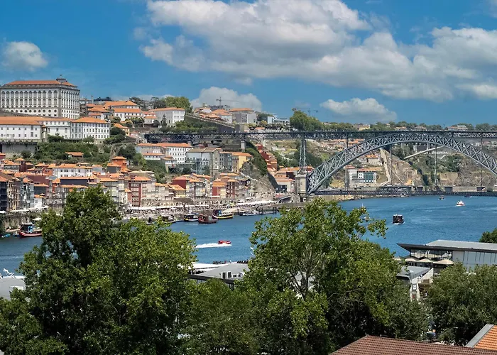 Land Roots Riverside * Vila Nova de Gaia